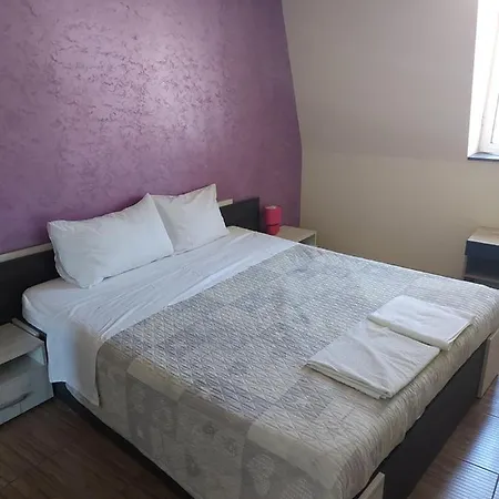Home Hostel Plovdiv بيت شباب